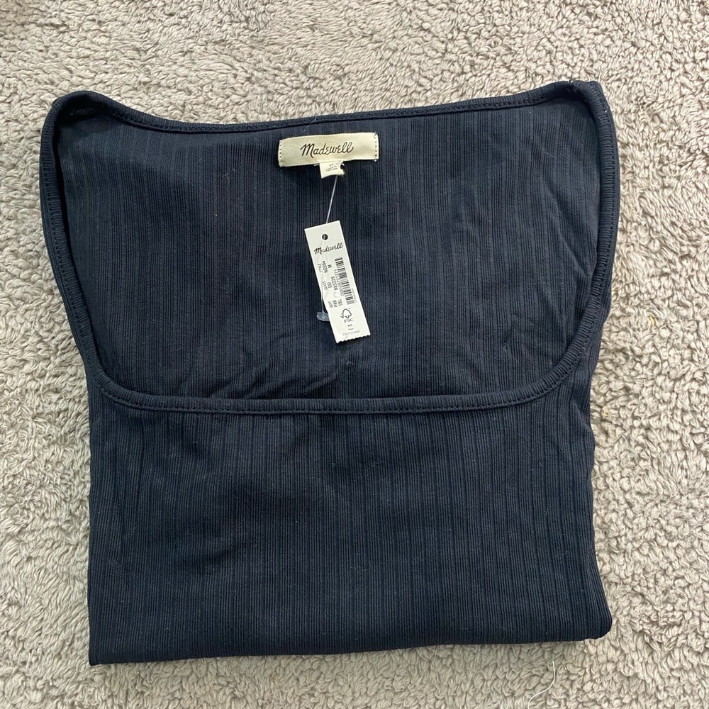 K58 Ribbed Square-Neck Crop Top - Picture 4 of 4